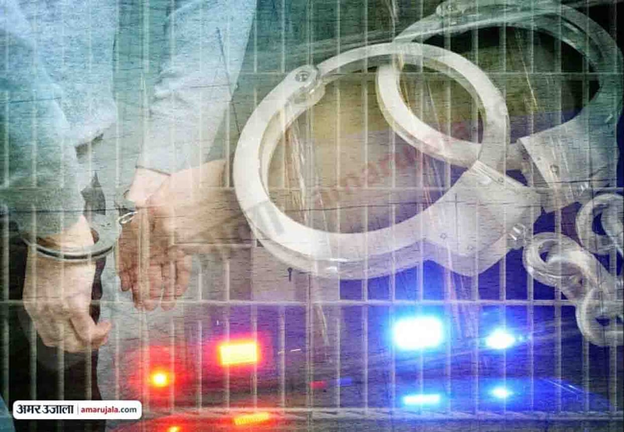 People beat the Imam for refusing to offer prayers in the mosque in kannauj