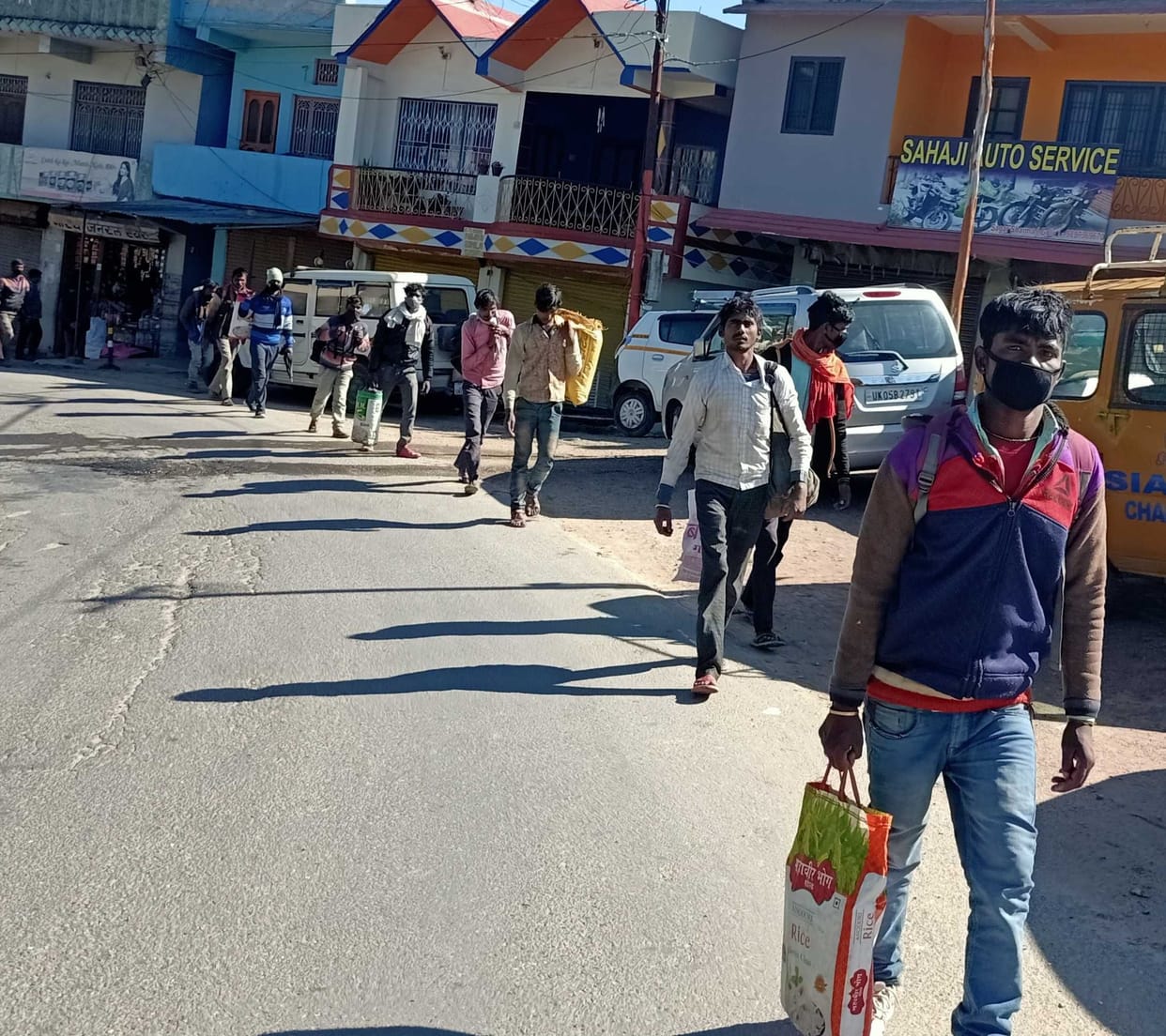 Neither the money nearby, nor the food items, the bag and the foot went ahead