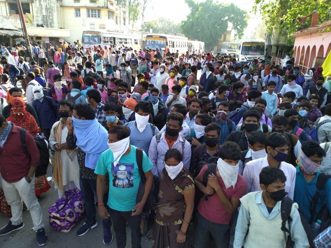 Gorakhpur Lockdown latest update news See Latest Photos in Gorakhpur Curfew, 29 march latest news