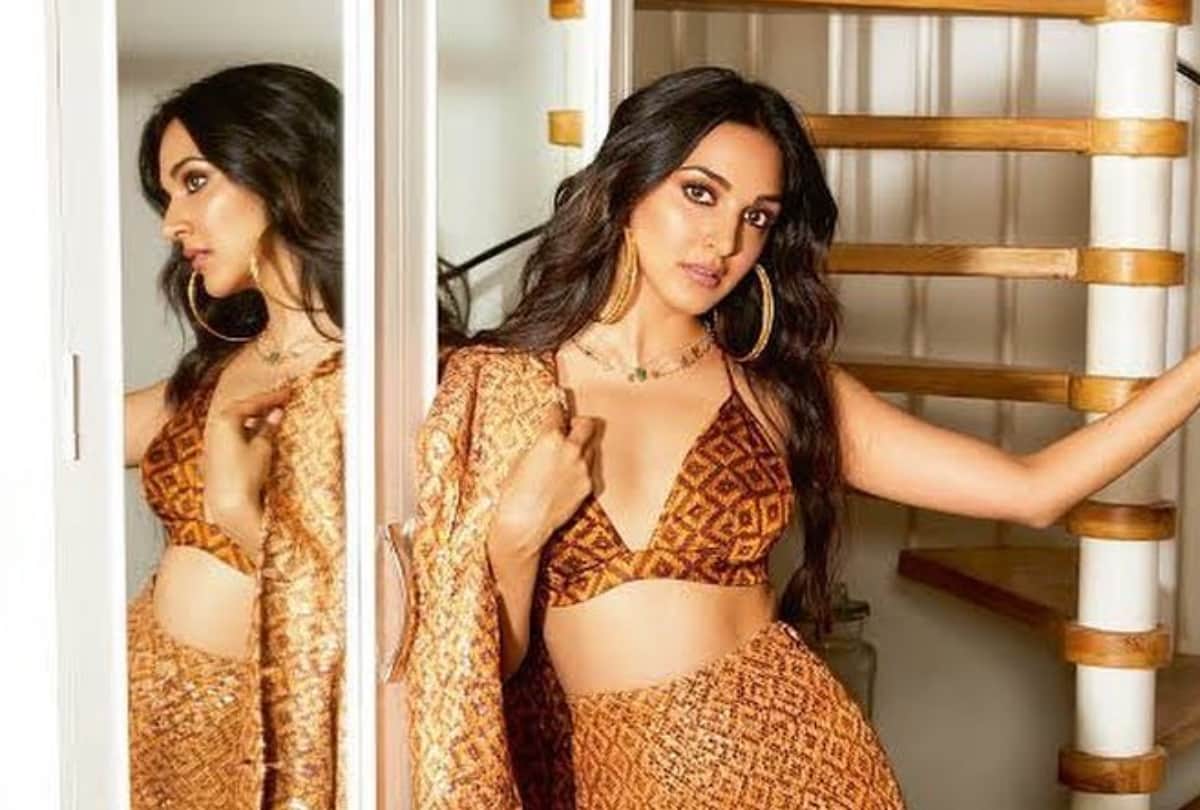 kiara advani shows her glamorous look in basic denim jumpsuit in magazine photoshoot