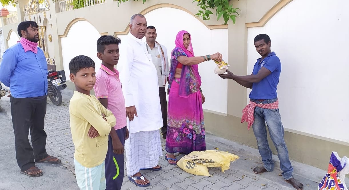 Growing hands to help the poor, food is being delivered