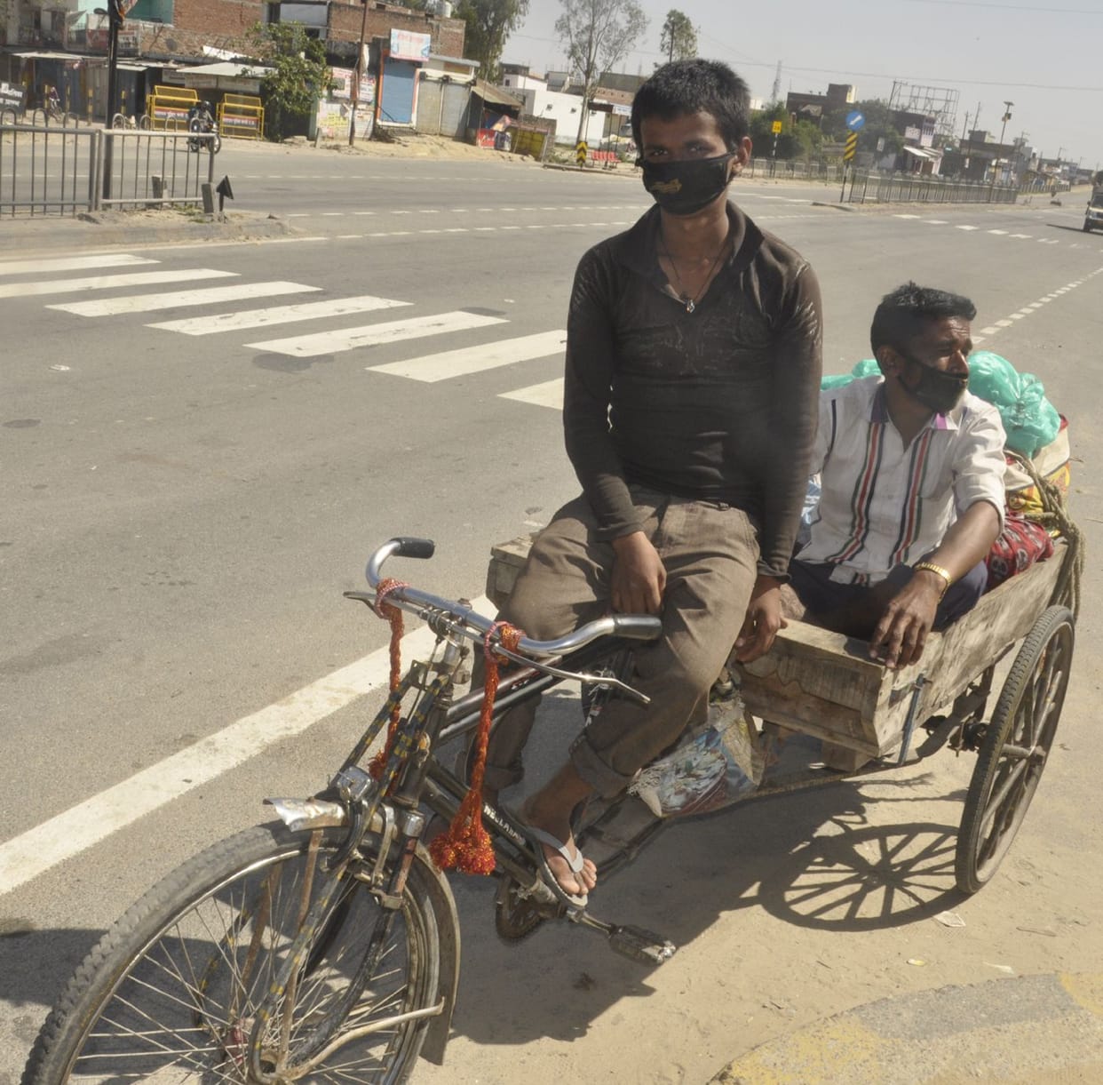 500 kilometre aur chalna hai