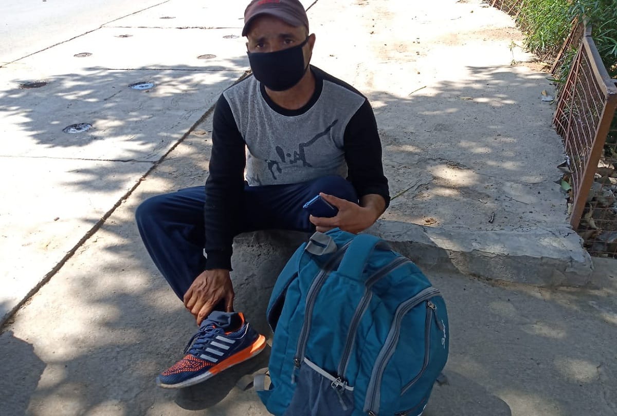 young man reached Kanpur after walking five days from Rajasthan