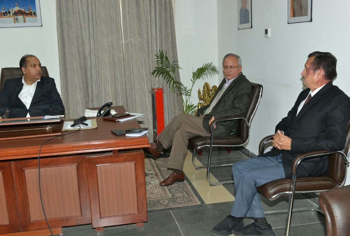 HIMachal Pradesh CM jairam thakur video conferencing with all district deputy commissioners