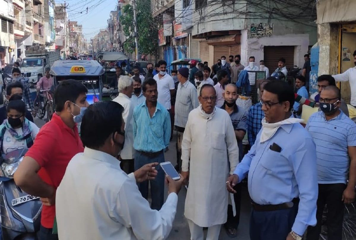 Necessary materials reach street street after opening of wholesale market, trouble still in many places