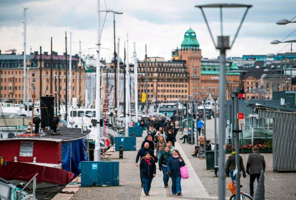 covid 19: European country Sweden approach to fighting coronavirus