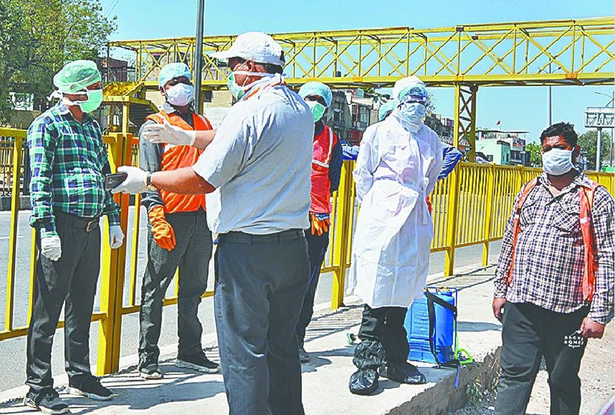 coronavirus in agra update patient family quarantine at home