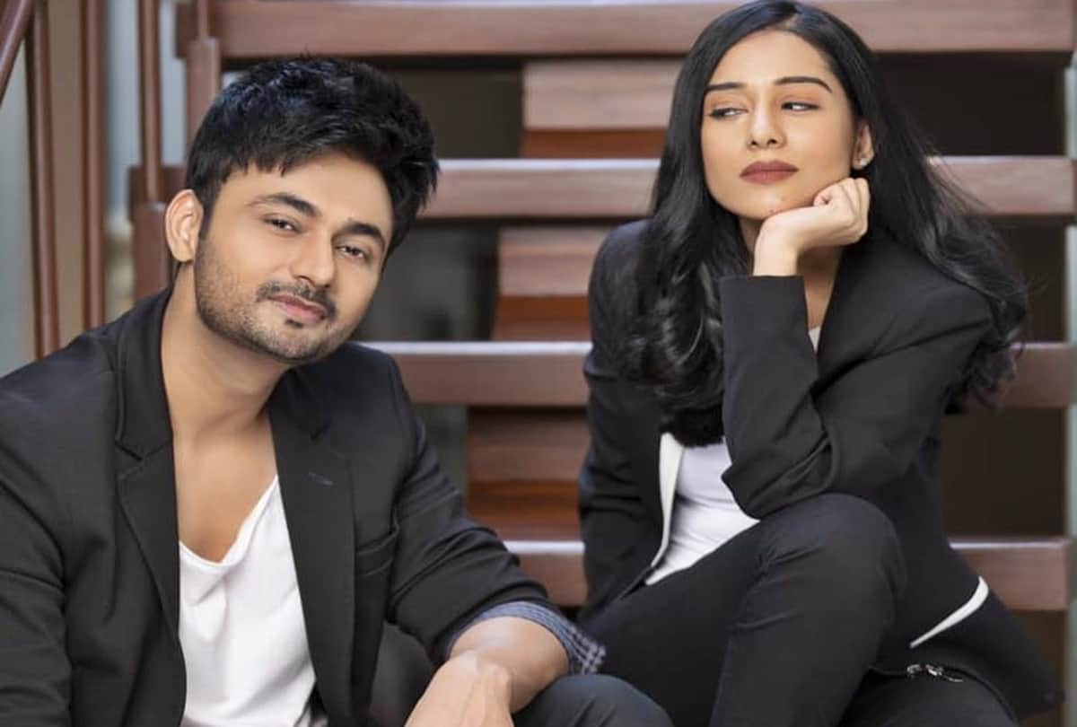 Amrita Rao and RJ Anmol Name Fans Newborn Baby Girl During The 21 Day Lockdown in Live Video Together