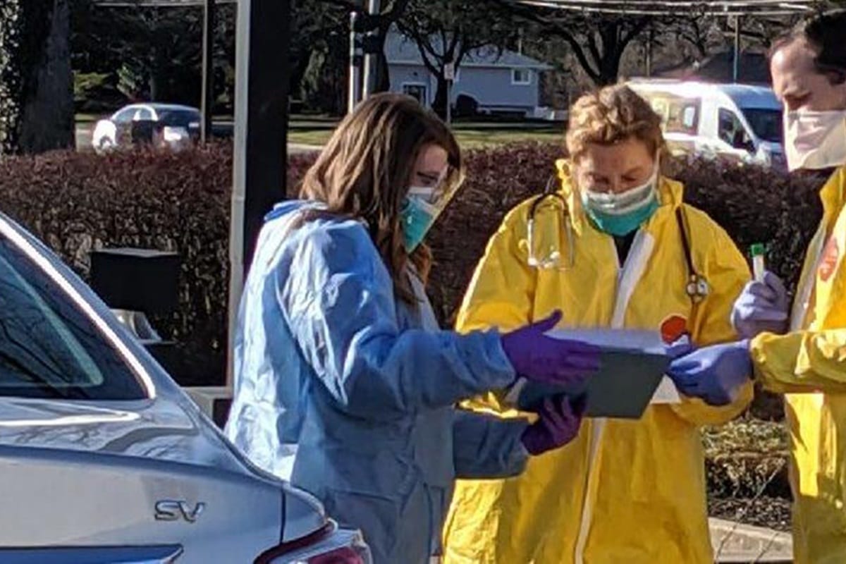 coronavirus outbreak drive through test started in america temporary clinics will help assess scale of pandemic
