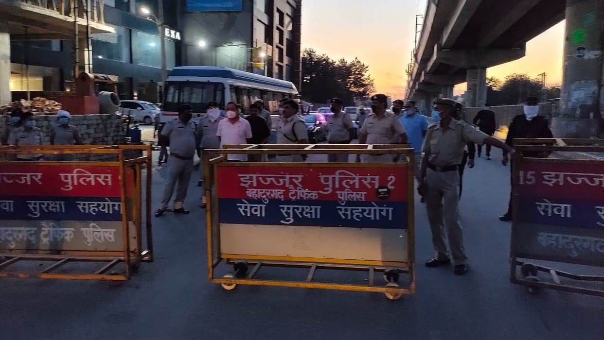 lock down, border seal, entry ban, jhajhar