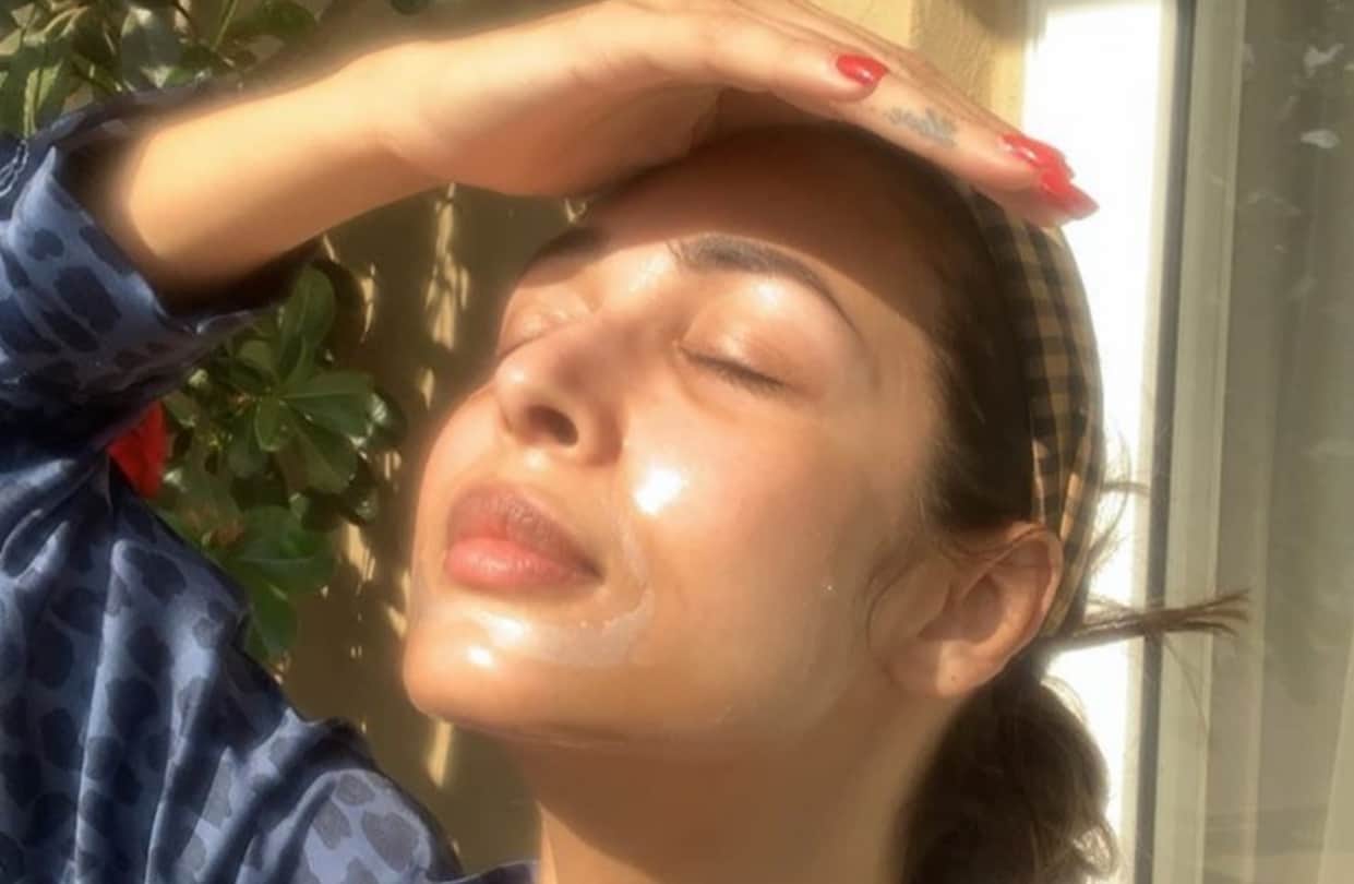 malaika arora care her skin with these beauty routine in quarantine time