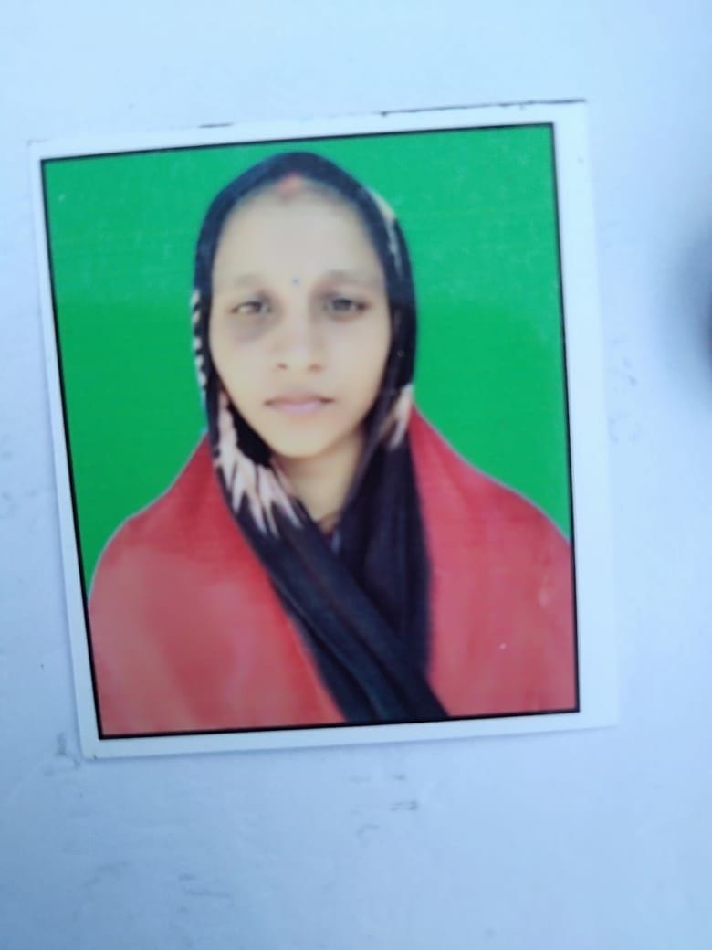 Sinic Man brutually murder his wife at her mom's home in Nawabganj