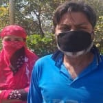 खाने की तलाश में भटके दंपती