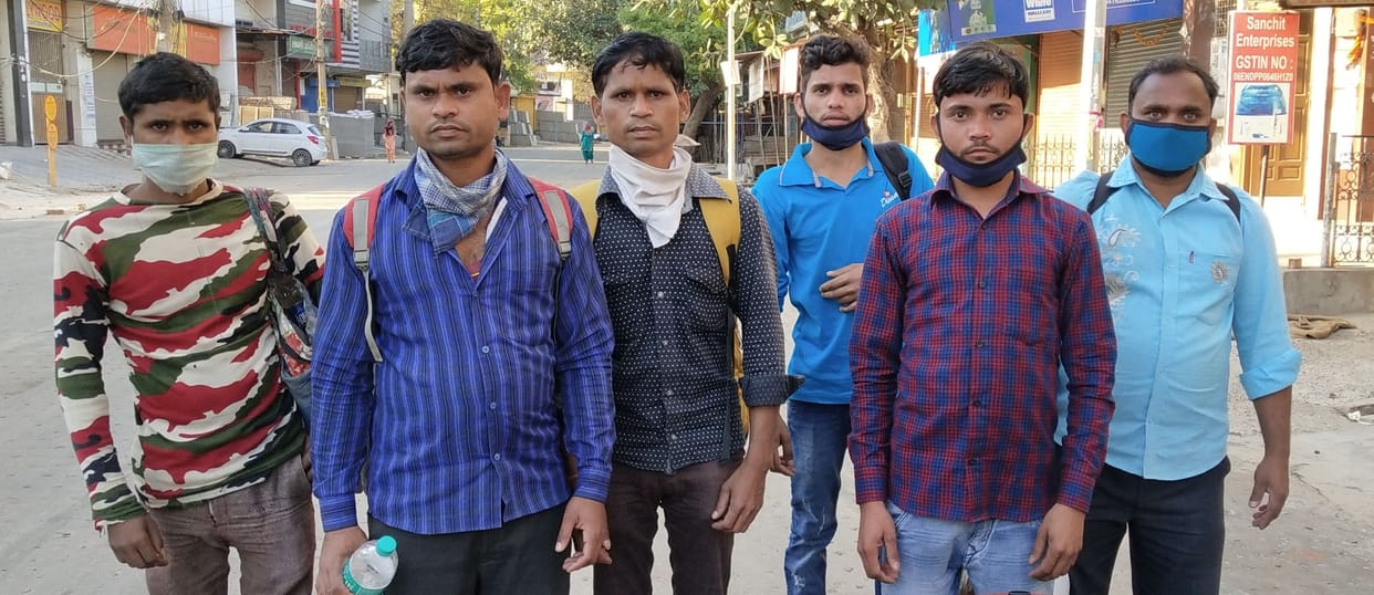 Police returened Peoples who are going Home