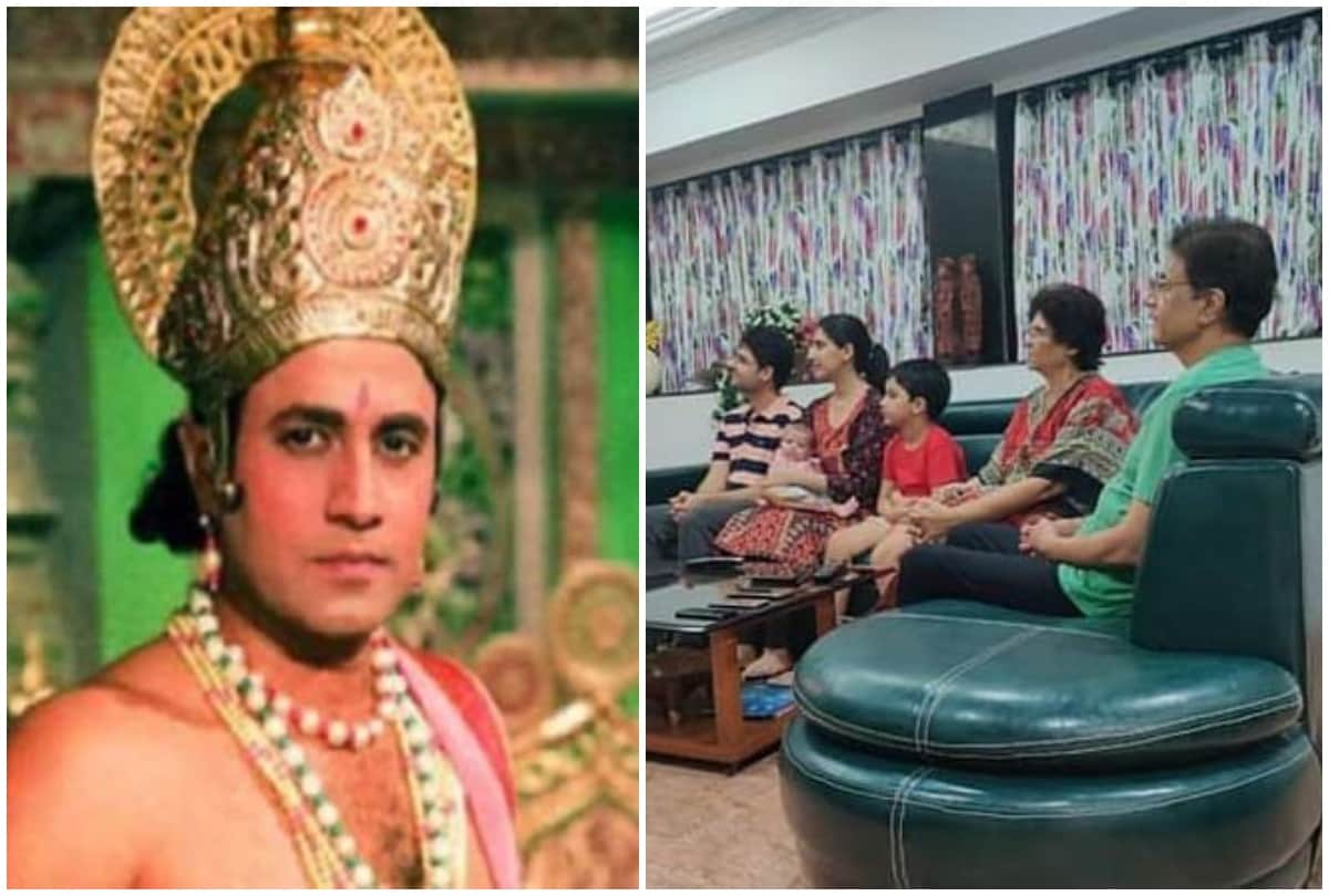 Tv show Ramayan actor Arun Govil watching Ramayan with family picture viral