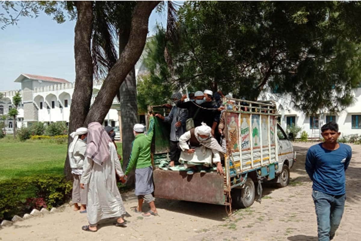 Nizamuddin Delhi Coronavirus CaseNews in Hindi:  Police Ouarantine more the twenty jamati n West UP