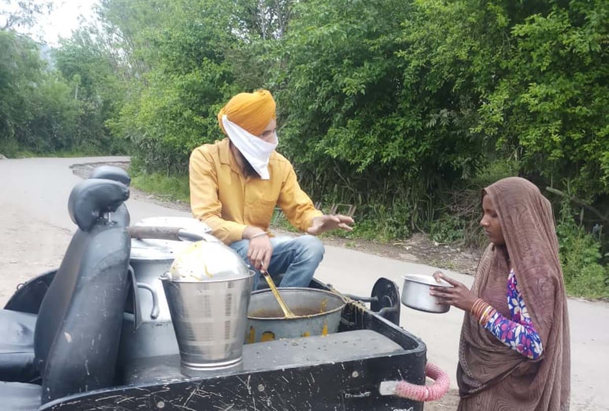coronavirus latest update jammu kashmir, Indian Army helped locals of South Kashmir
