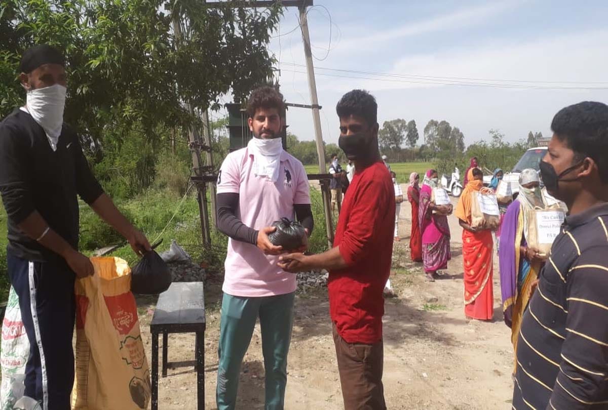 coronavirus latest update jammu kashmir, Indian Army helped locals of South Kashmir