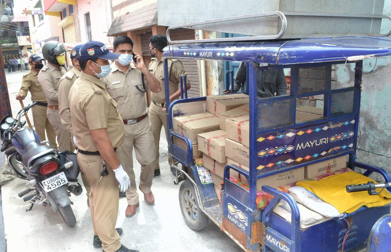 20 cases of country liquor recovered from a closed house