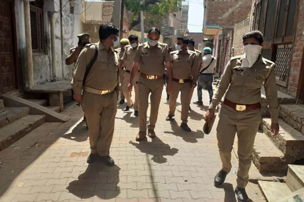 coronavirus symptoms found in a man in Baghpat, isolated with several family members