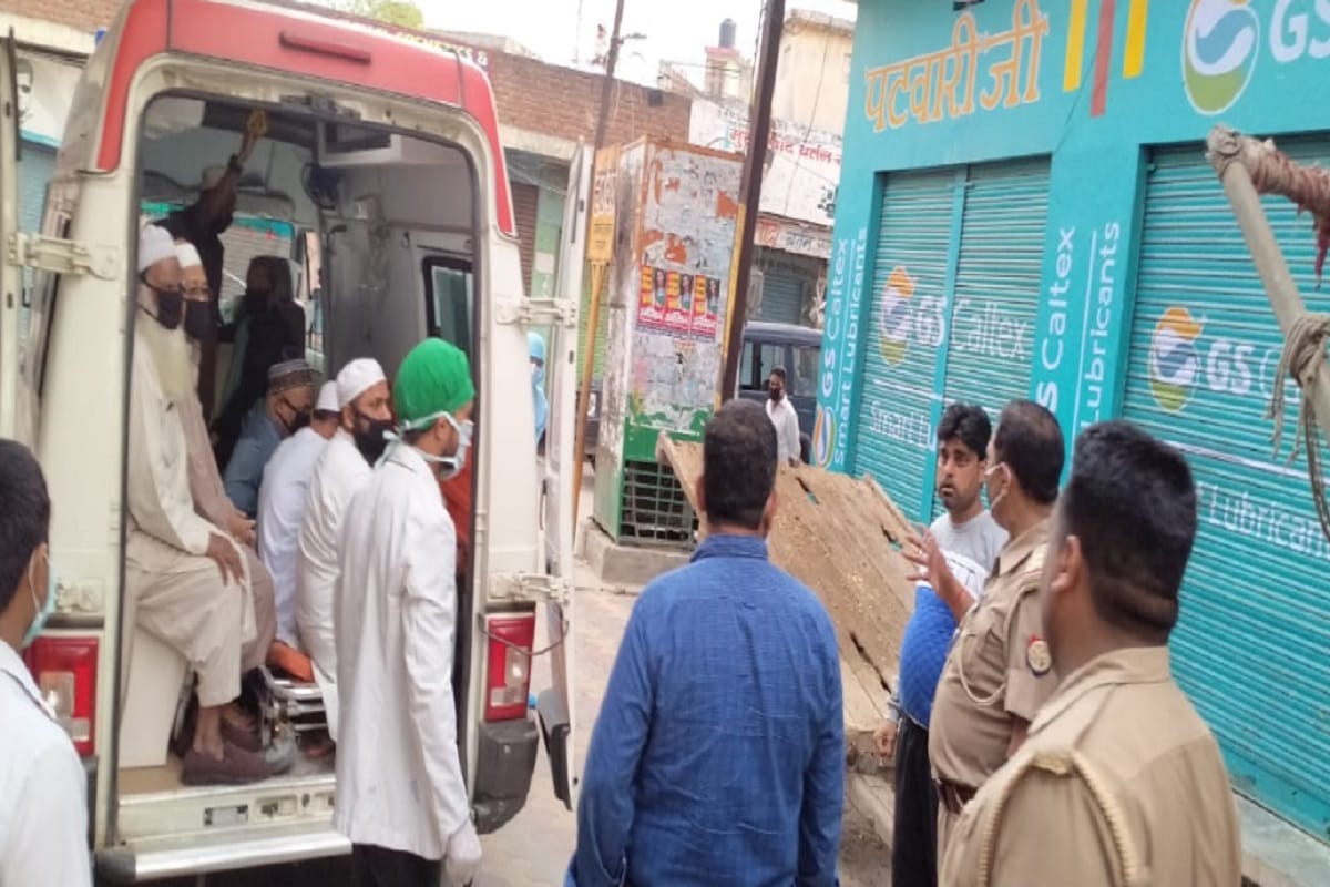Corona, 11 people including nine Indonesia have been sent to hospital for checkup from Mosque in Meerut