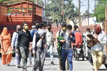 Tales of victims of Lock down, the support made in the journey from Delhi, when money end then sell it and ate food