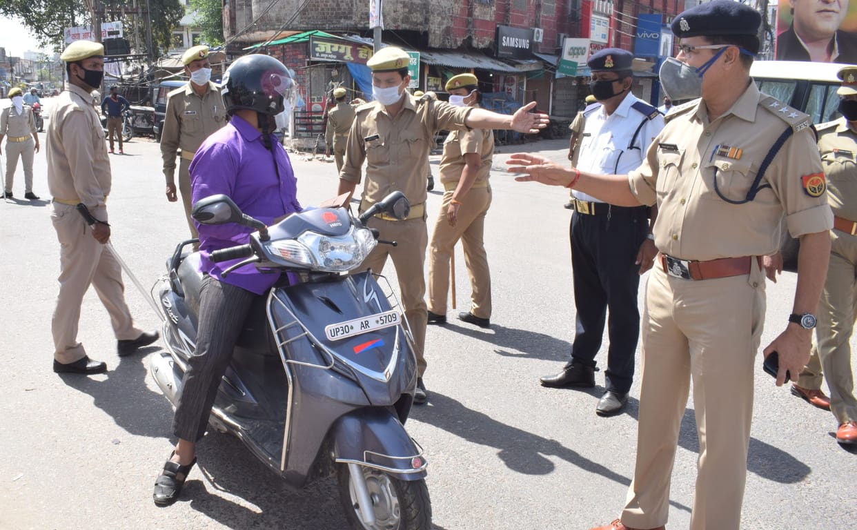 police strictly followed lockdown