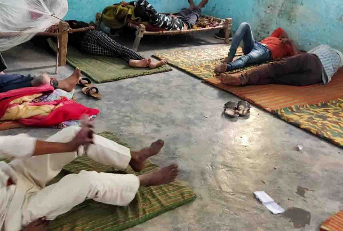 Lockdown in up: Father's funeral stop in waiting for son