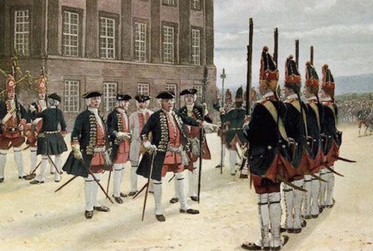 Freak king frederick william i of prussia tall soldiers Potsdam Giants
