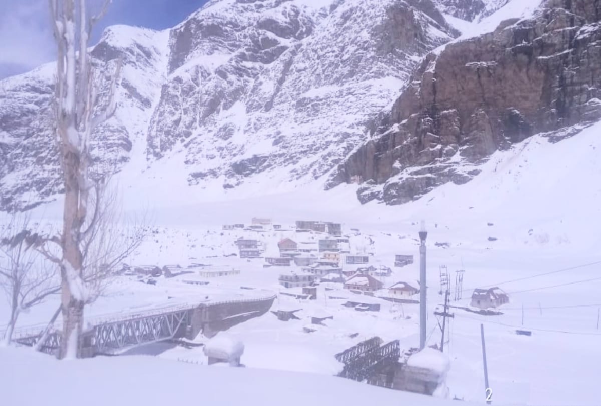 weather today: Snowfall prediction in Himachal's high altitude regions