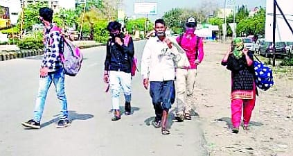 Lock down: Hundred kilometers walk