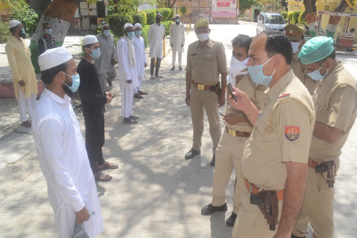 Corona Virus Update, 1403 people has send to quarantine ward in many district of West Uttar Prades