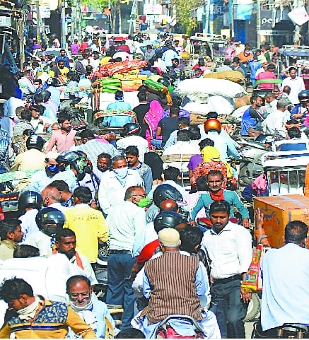 Lock down: Sale three times and price up by 20% in Galla vegetable market
