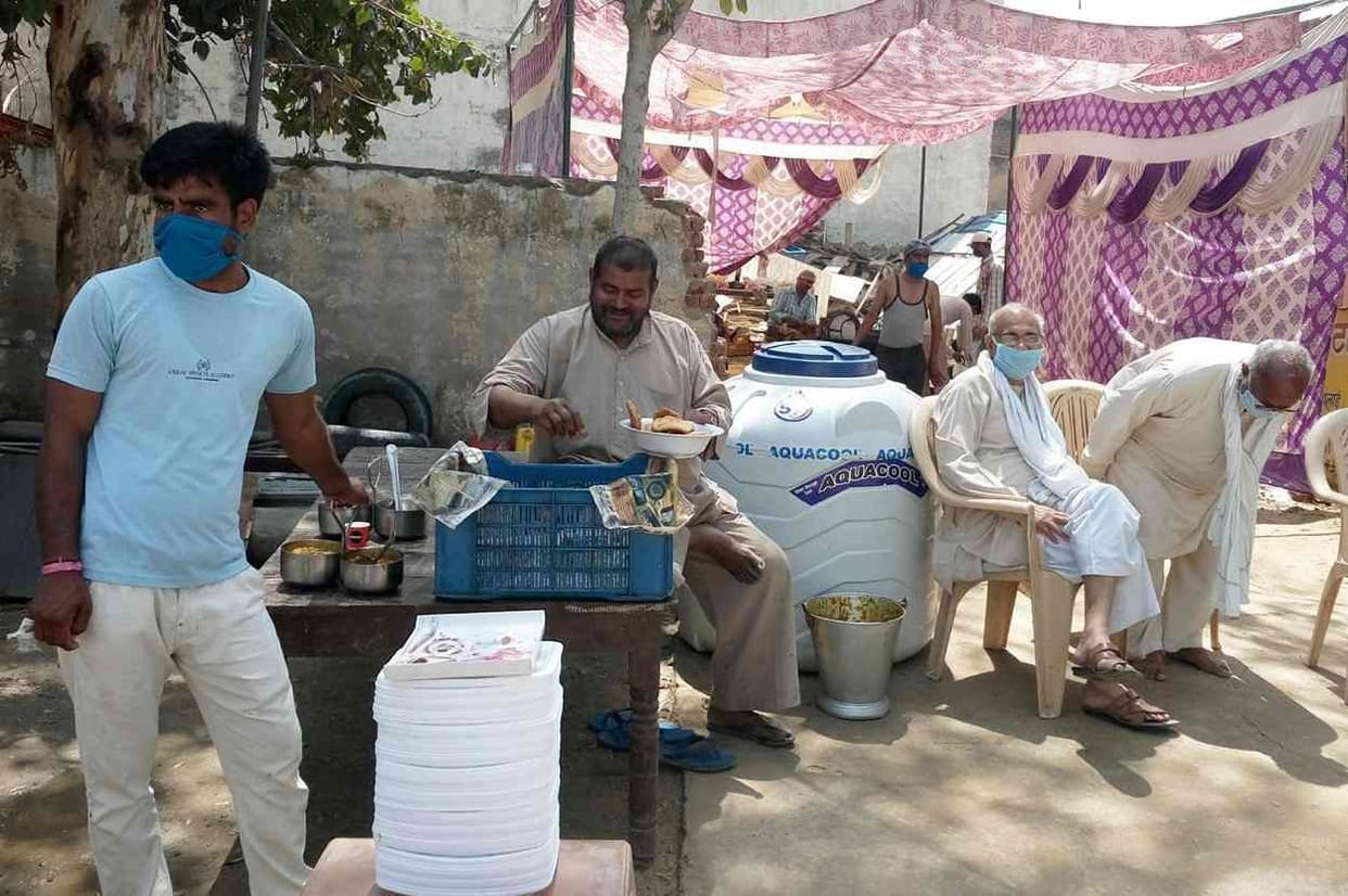 sankat mochan is becoming a social organization for the destitute