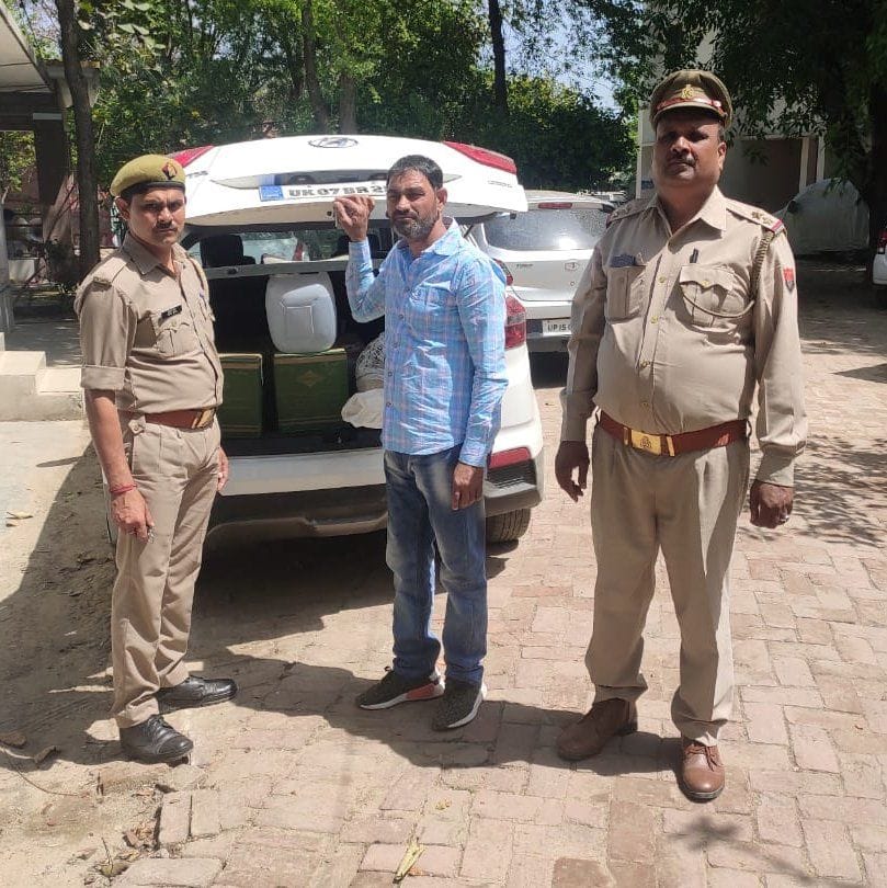 Liquor smuggling under lockdown