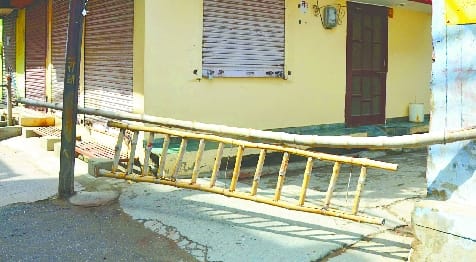 A woman returned from Subhashnagar was stirred up