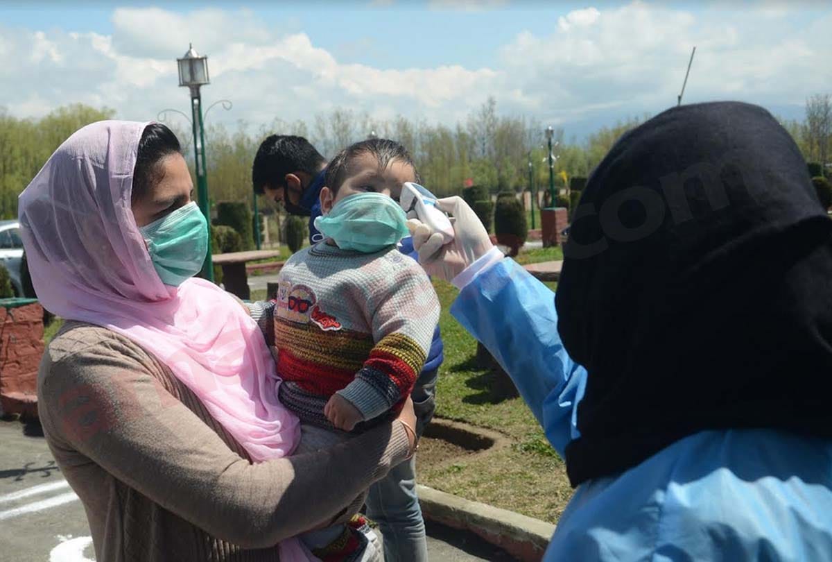 coronavirus jammu kashmir latest updates, quarantined Hundred people released in kashmir