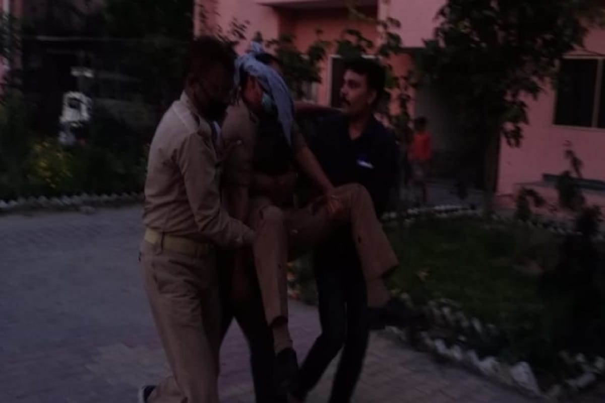 The accused rescued after attacking the police team that went to raid