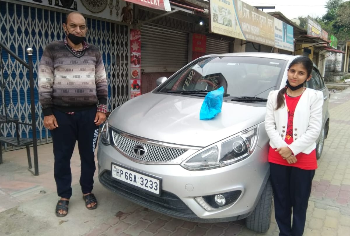 Corona virus himachal update Ria donated gullak in for help of poor