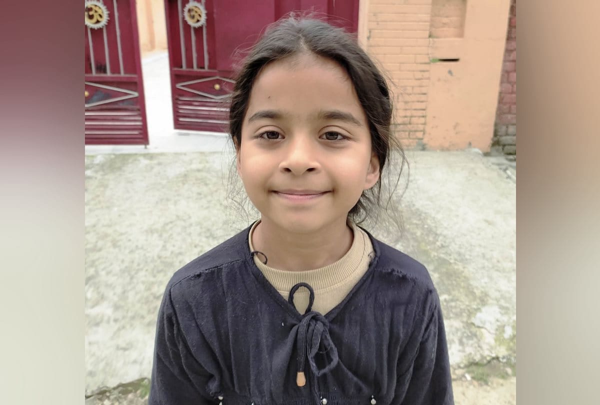 corona virus himachal update Nine year old mannat gave 835 rupee to DC for helping poors