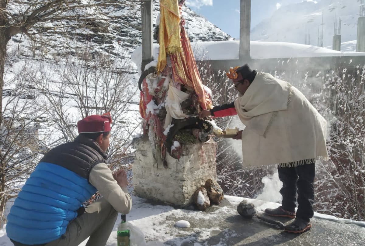 lahaul spiti raja ghepan worship by people to kill corona virus