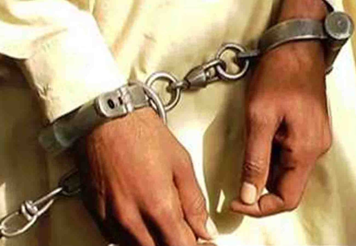 Two arrested for finding restaurant open in lockdown in kannauj