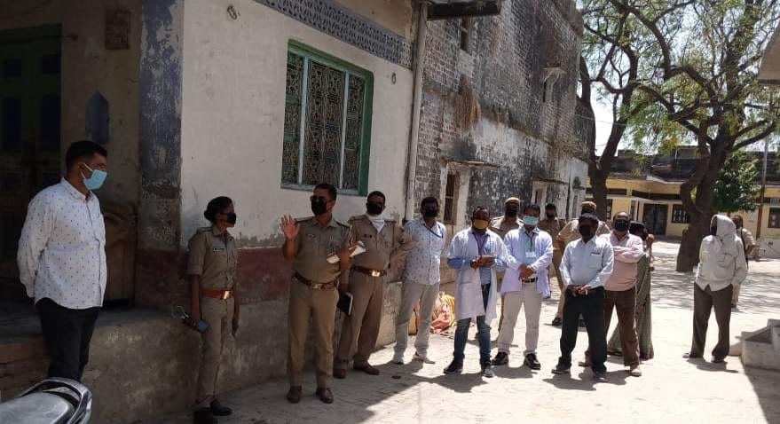 Names of depositors from Nizamuddin extended in the FIR