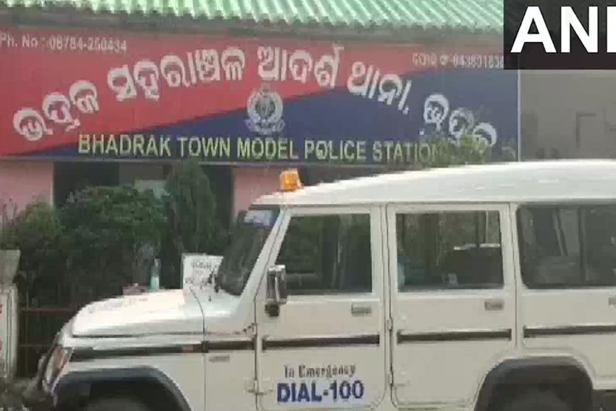 Three persons arrested by Bhadrak Town police for allegedly spreading controversial remarks on covid 19 positive