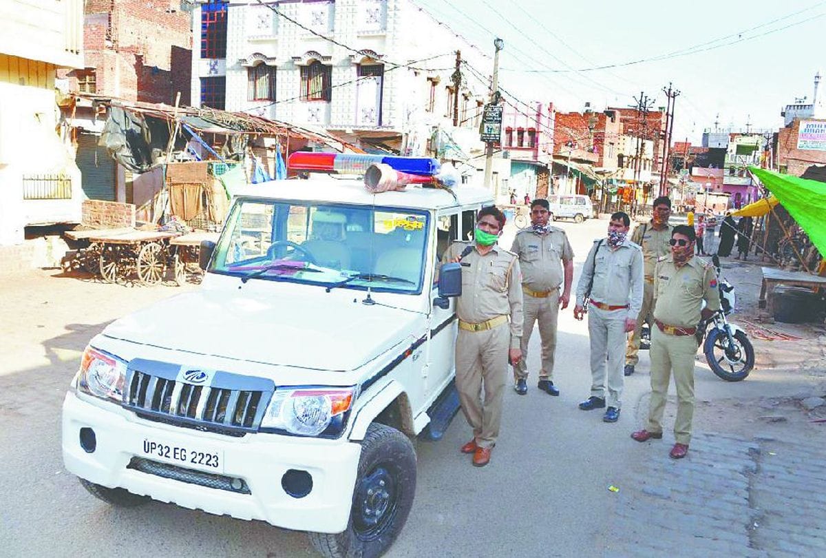 66 people caught on 7 Innova going from Delhi to Bihar