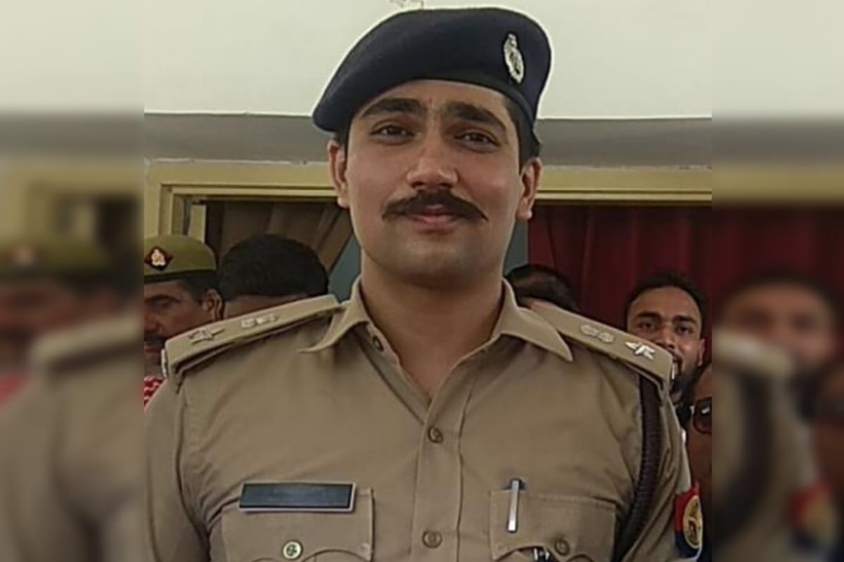 Corona Virus, SSP Abhishek Yadav has suspended to thana incharge during Lockdown in Muzaffarnagar