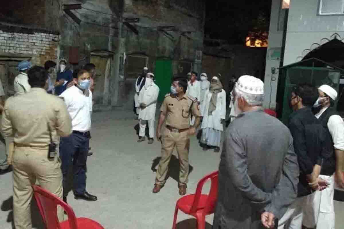 people who returned after joined Nizamuddin Markaz creating ruckus