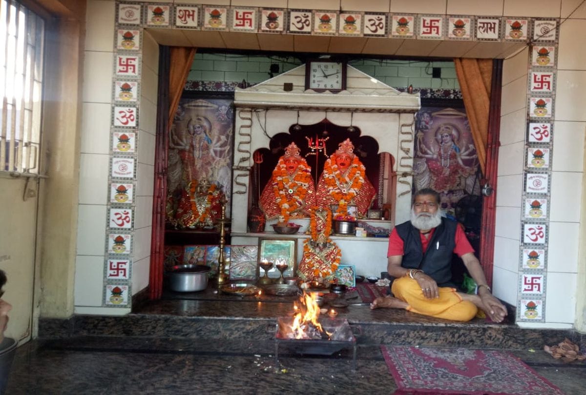 Lockdown agra latest news devotees food distributed to the poor family on Ram Navmi 2020