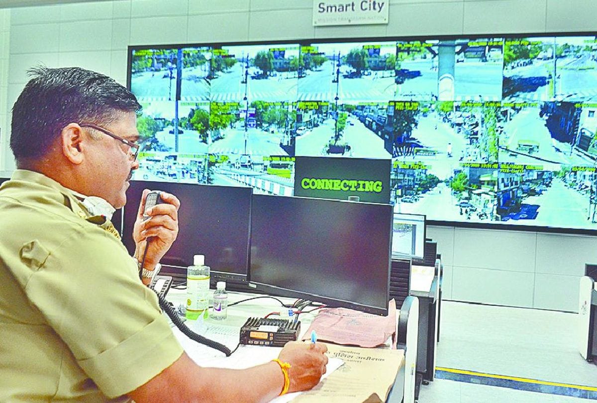 Smart City Integrated Command And Control Center Cameras Cut Traffic Challan Update News