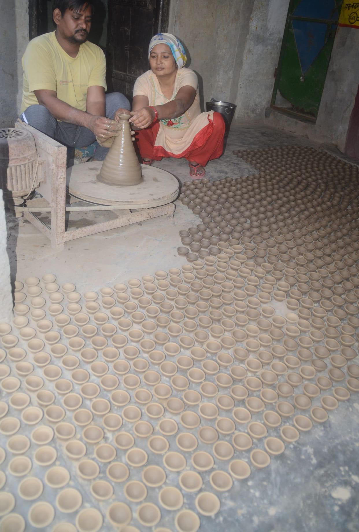 Preparations to illuminate homes